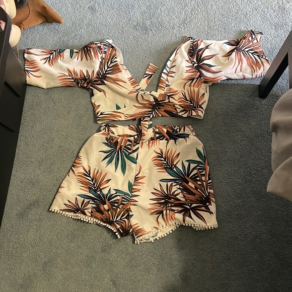 SHEIN Pants - Two Piece Matching Set